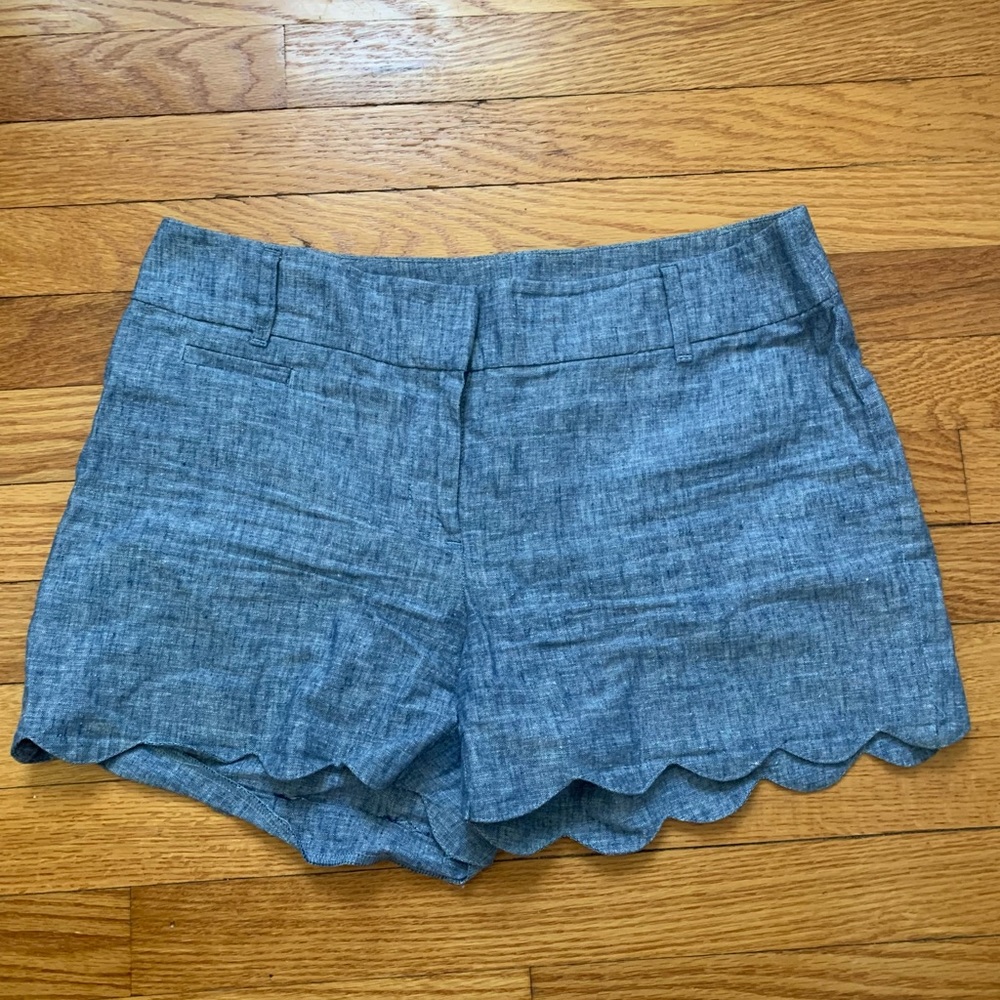 Chambray scallop hem shorts